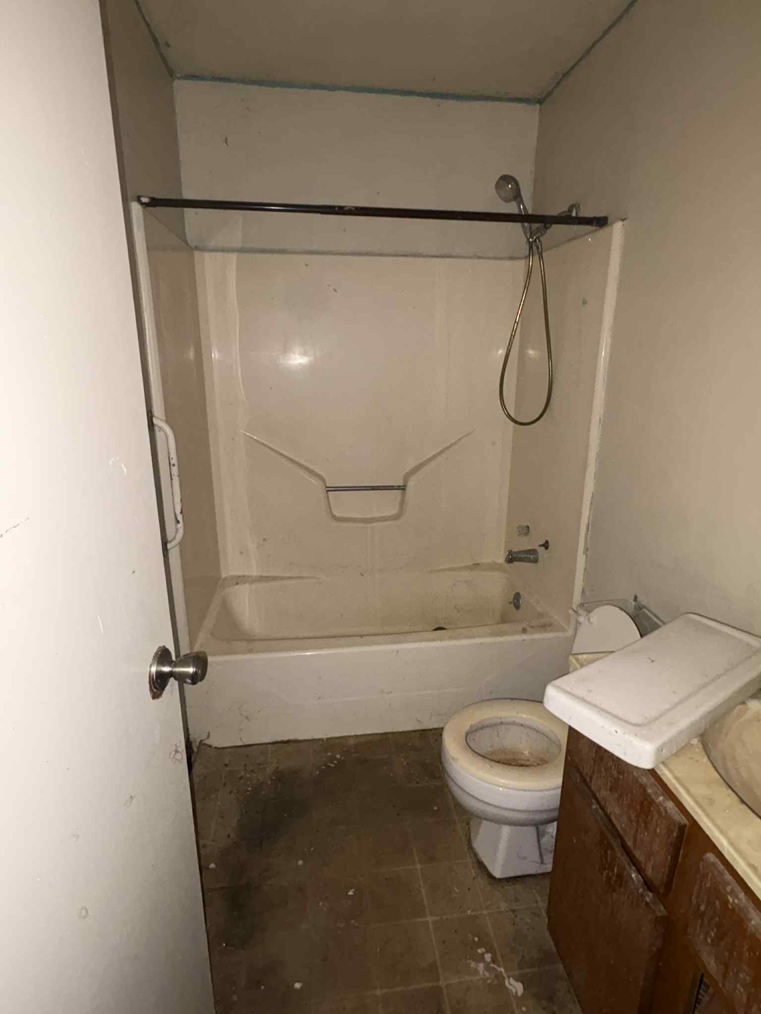 093C1743-D008-4BF4-9556-9388AED567DC